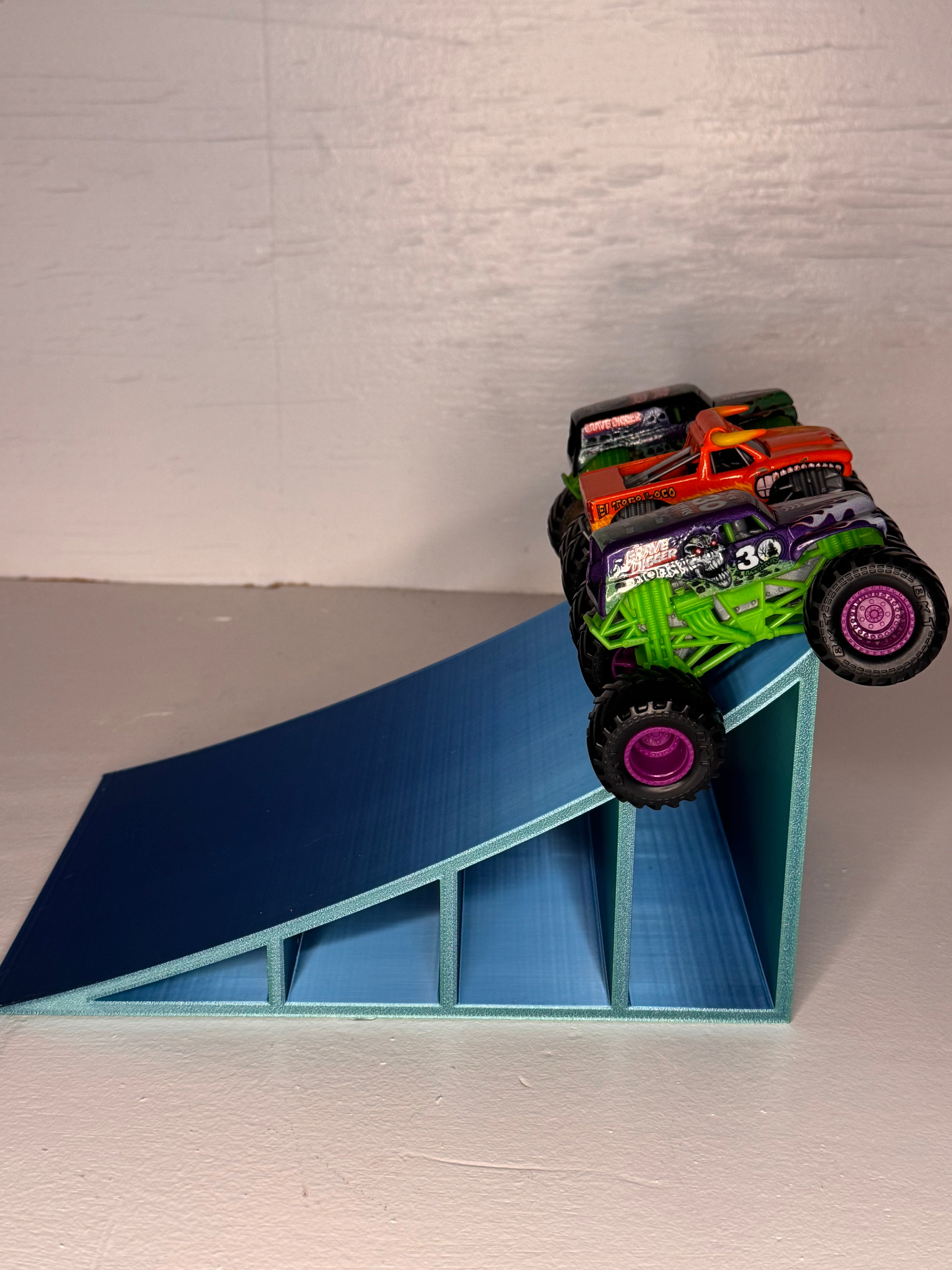 Large Standard Monster Truck Ramp