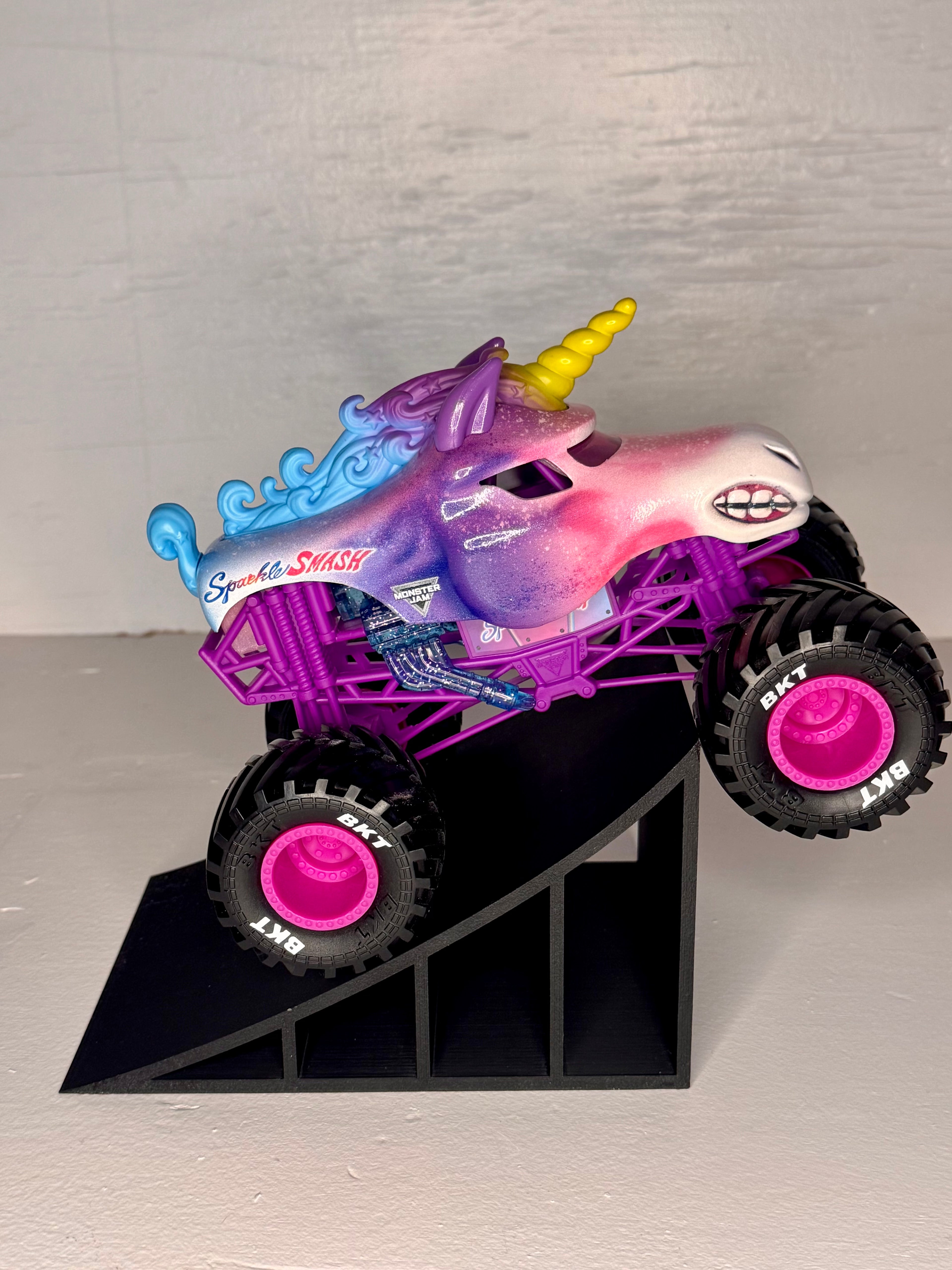 Medium Standard Monster truck ramps